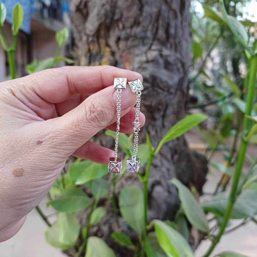 Blossom Cube Charm 92.5 sterling silver earrings Blossom Cube Charm 92.5 sterling silver earrings