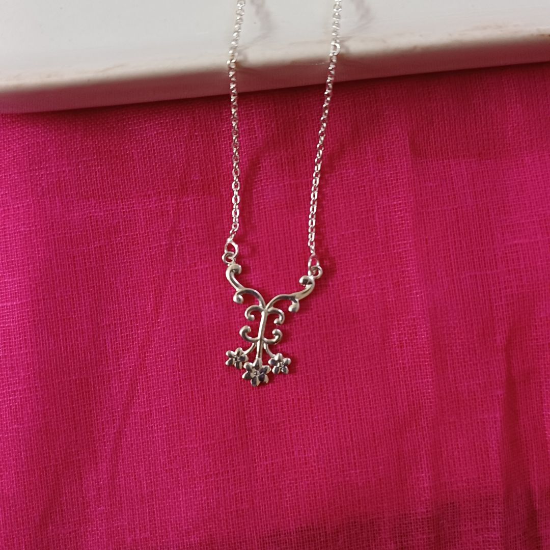 Mystic Blossom 925 Silver Necklace_01 Mystic Blossom 92.5 sterling Silver Necklace